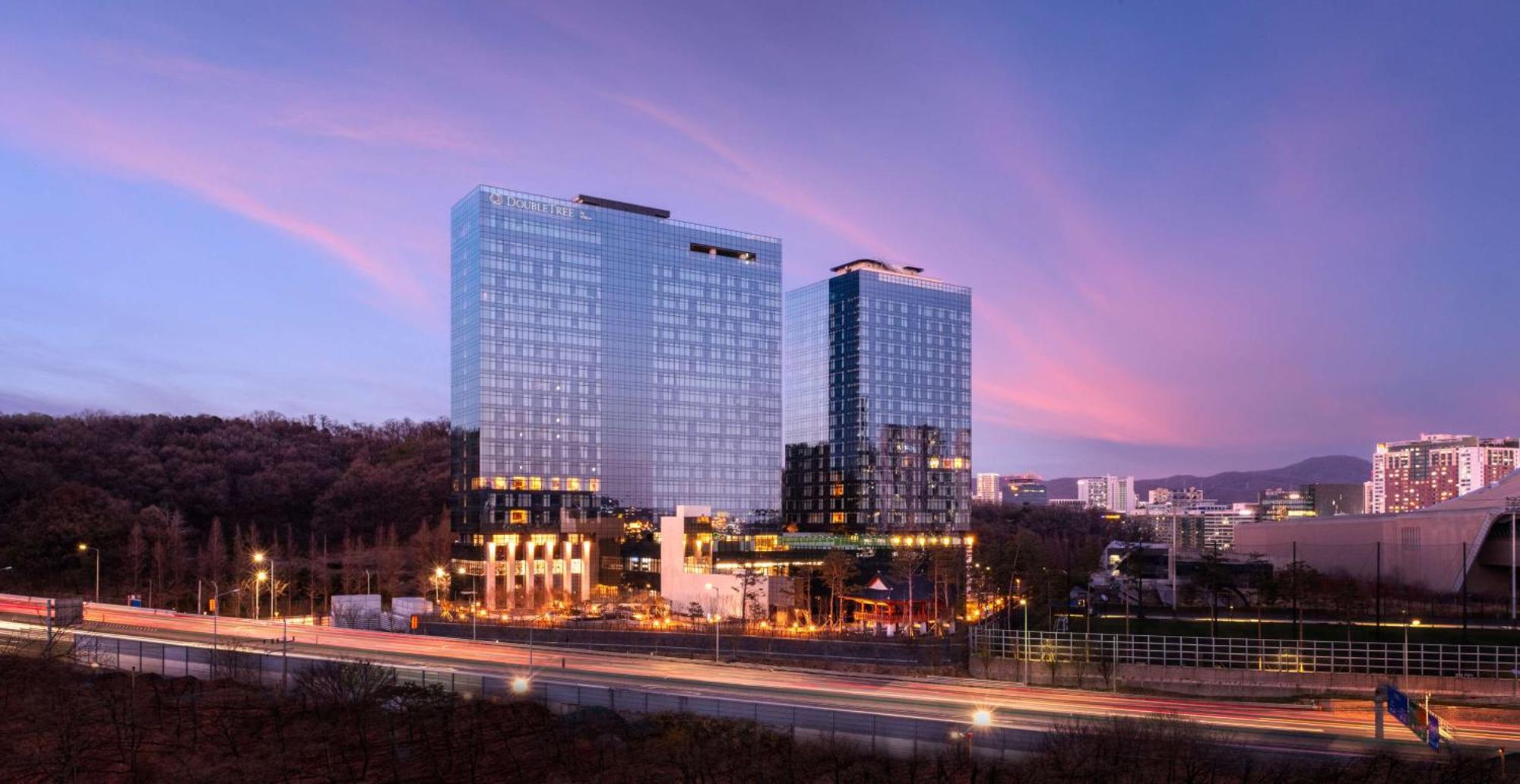 Doubletree By Hilton Seoul Pangyo Residences 城南市 外观 照片